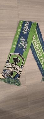 Adidas Seattle Sounders FC Fan Scarf in Blue & Green